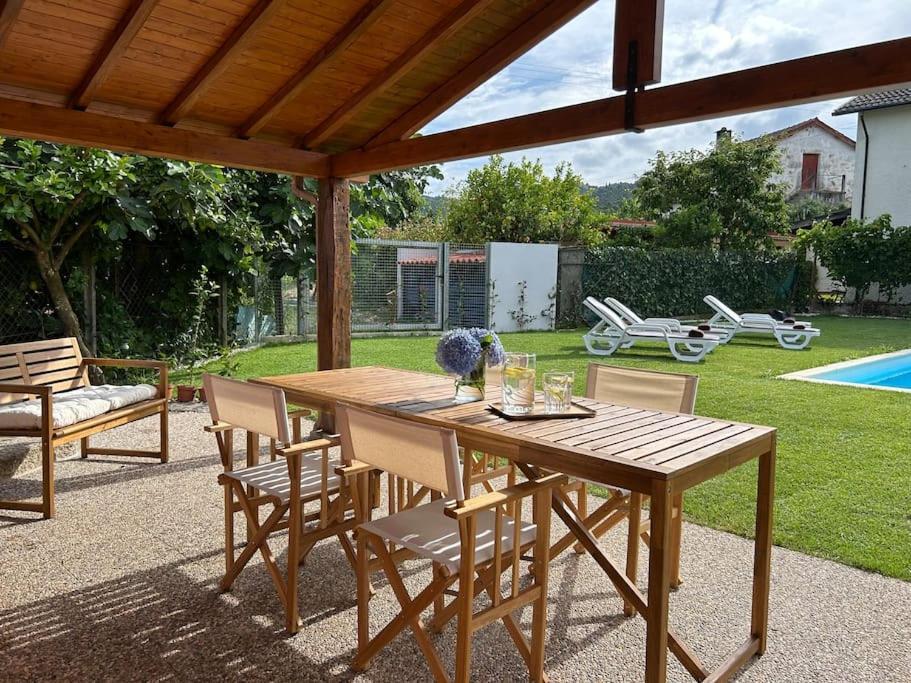 Casa Da Vila Em Селорику-ди-Башту Экстерьер фото